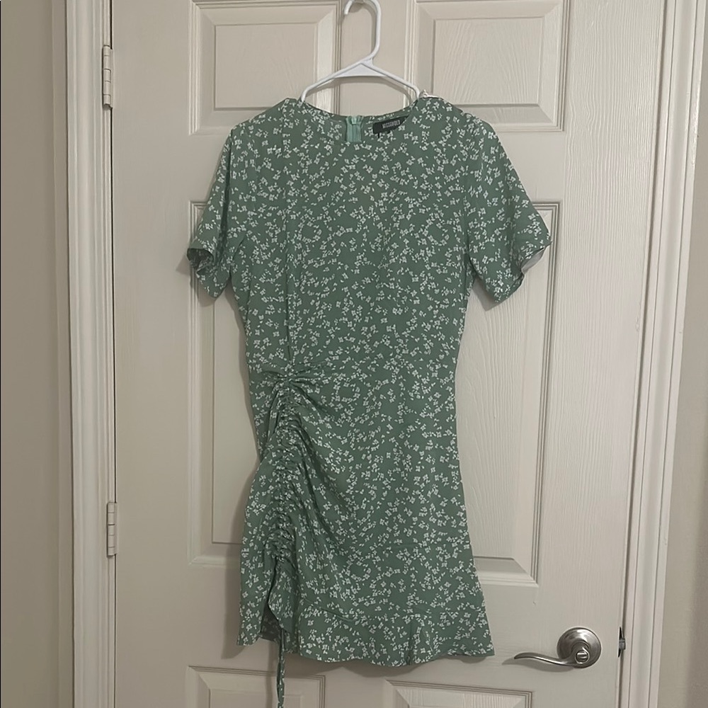 Floral Ruched Dress - Picture 5 of 6